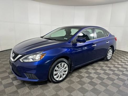 Used 2017 Nissan Sentra SV image 7