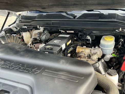 Used 2021 RAM 2500 Limited w/ Safety Group image 9