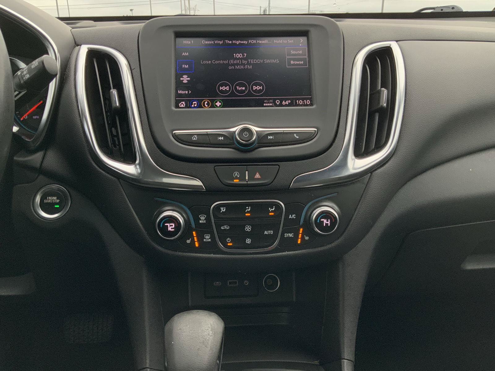 Used 2024 Chevrolet Equinox LT FWD image 30