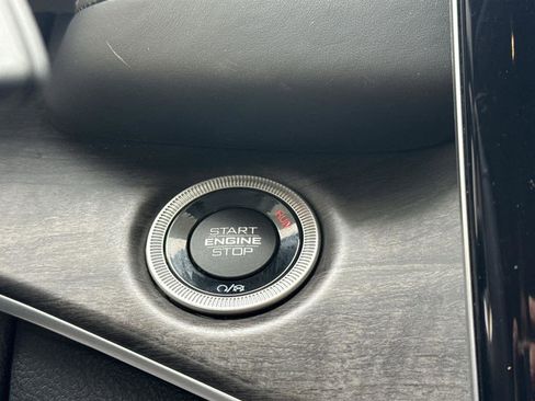 Used 2022 Jeep Grand Cherokee Limited 4xe image 28