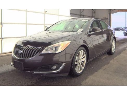 Used 2015 Buick Regal Premium w/ Experience Buick Package image 1