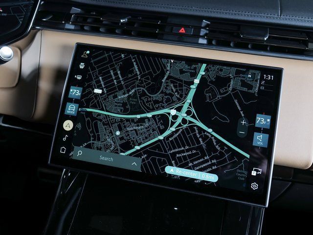 New 2026 Land Rover Range Rover Sport Dynamic SE AWD/4WD image 15