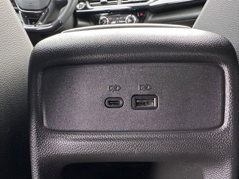 Certified 2024 Chevrolet Trax RS image 22