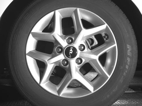 Used 2025 Kia Soul LX w/ LX Technology Package image 14