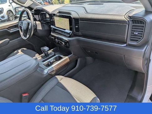 Used 2025 Chevrolet Silverado 1500 RST AWD/4WD image 38