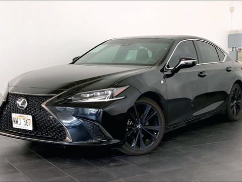 Used 2023 Lexus ES 300h F Sport FWD image 1
