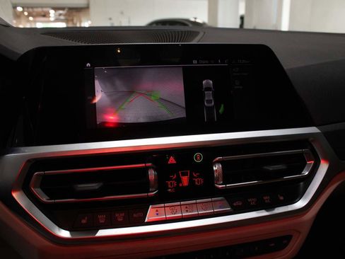 Certified 2023 BMW 430i Coupe w/ Convenience Package image 16