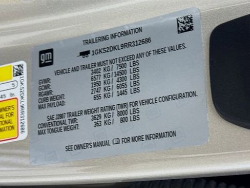 Used 2024 GMC Yukon Denali w/ Advanced Technology Package image 36