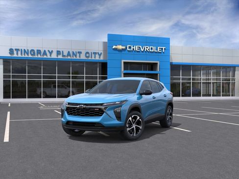 New 2026 Chevrolet Trax RS w/ Driver Confidence Package FWD image 8