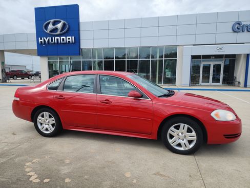 Used 2012 Chevrolet Impala LT image 2