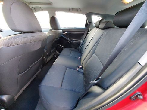 Used 2009 Pontiac Vibe AWD w/ Sun And Sound Package image 9