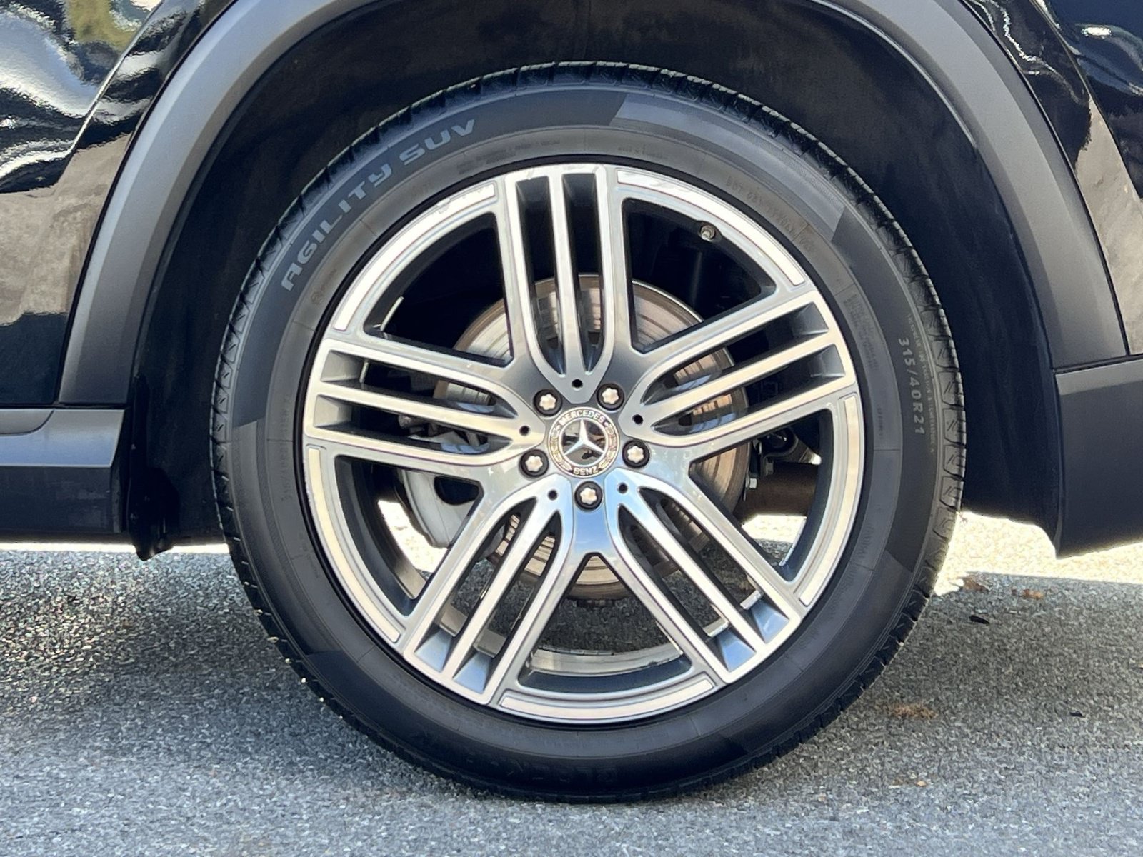 Certified 2025 Mercedes-Benz GLS 450 4MATIC image 17