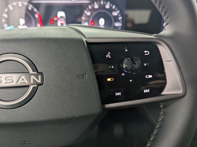 Used 2025 Nissan Murano SL AWD/4WD image 19