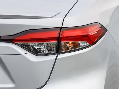 Used 2024 Toyota Corolla SE FWD image 10