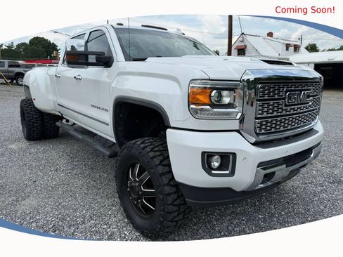 Used 2019 GMC Sierra 3500 Denali AWD/4WD image 1