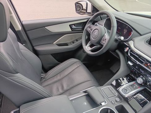 Used 2023 Acura MDX SH-AWD w/ Technology Package image 17