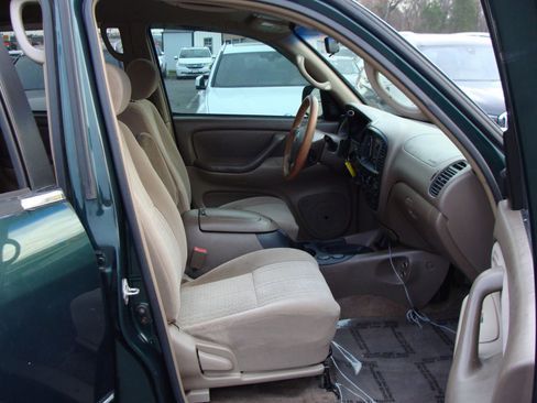 Used 2004 Toyota Tundra SR5 image 10