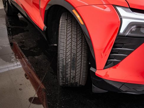 Used 2024 Chevrolet Blazer EV RS image 38