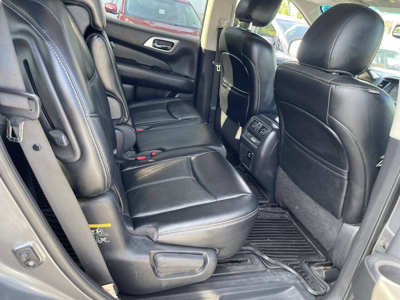 Used 2015 Nissan Pathfinder 4WD image 22