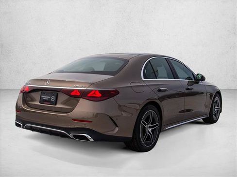 New 2026 Mercedes-Benz E 350 4MATIC Sedan image 5