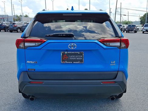 Certified 2020 Toyota RAV4 LE w/ All Weather Liner Package AWD/4WD image 6