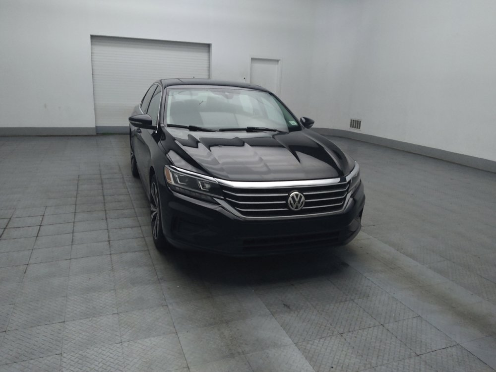 Used 2021 Volkswagen Passat 2.0T SE FWD image 13
