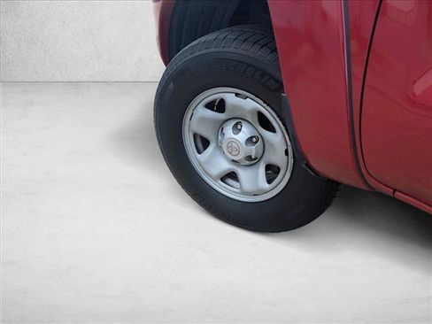 Used 2015 Toyota Tacoma PreRunner w/ SR5 Package image 10