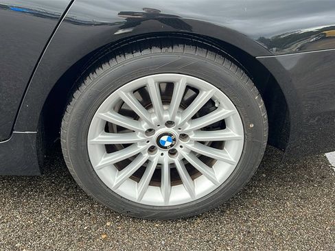 Used 2011 BMW 535i Sedan image 35