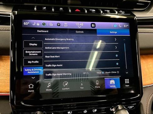 Used 2023 Jeep Grand Cherokee L Summit AWD/4WD image 39
