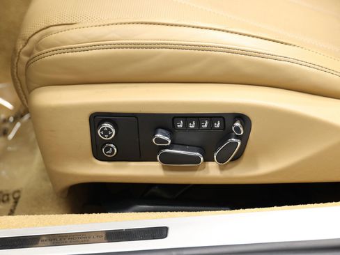Used 2021 Bentley Continental GT AWD/4WD image 18