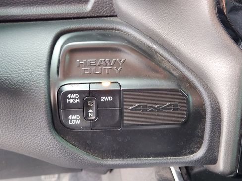 Used 2022 RAM 2500 Big Horn w/ Level C Equiment Group image 25