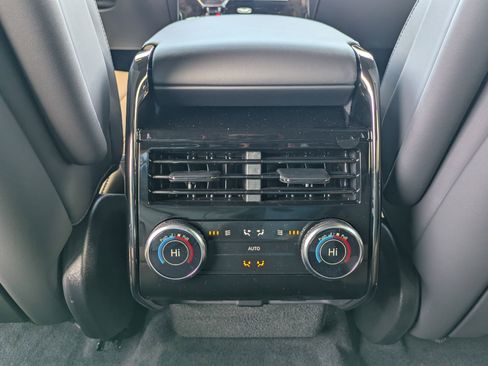 New 2026 Land Rover Range Rover Sport Dynamic SE image 23