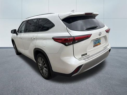 Used 2020 Toyota Highlander Platinum AWD/4WD image 7