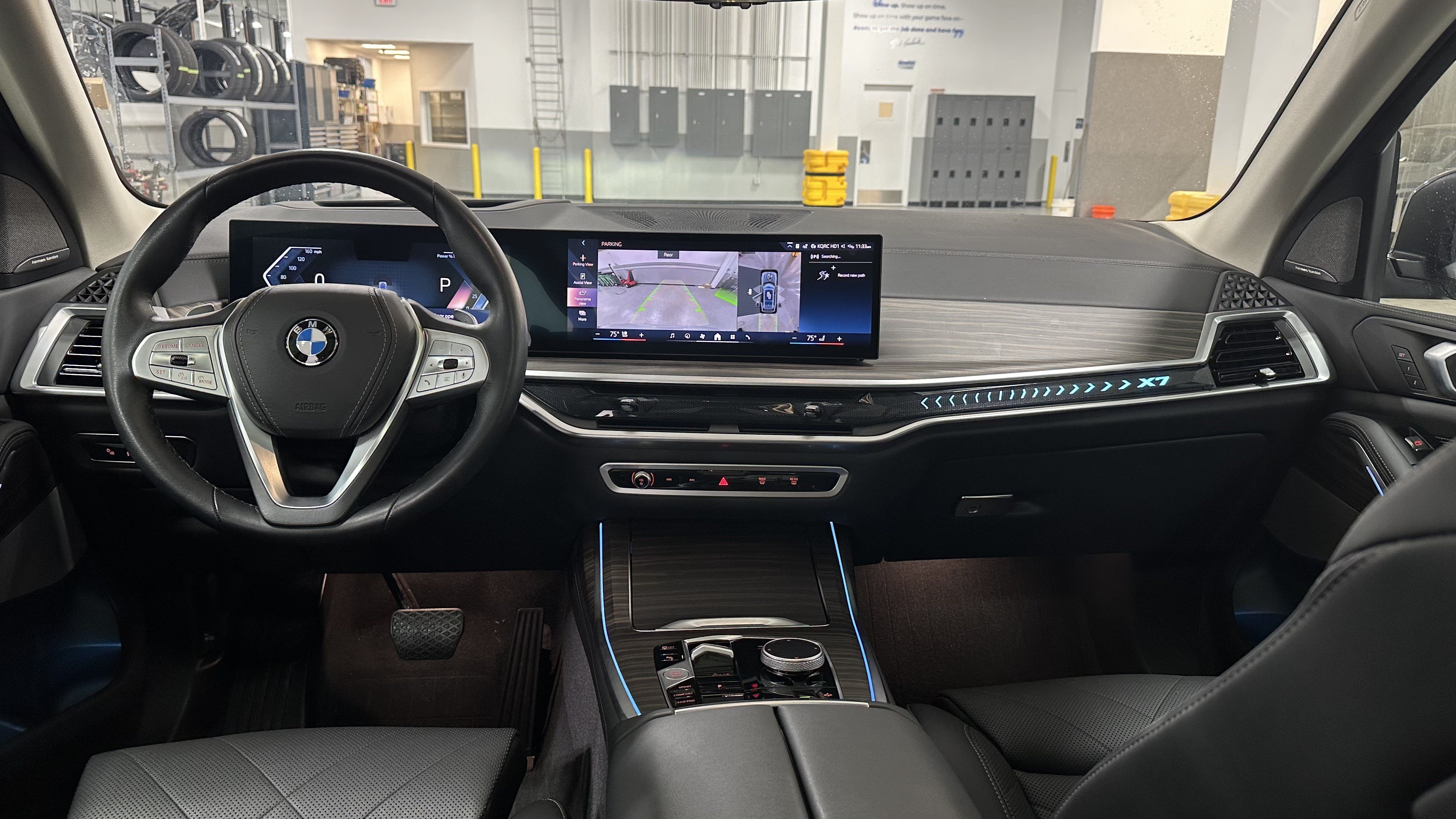Certified 2024 BMW X7 xDrive40i w/ Premium Package AWD/4WD image 30