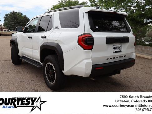Used 2025 Toyota 4Runner TRD Off-Road AWD/4WD image 4