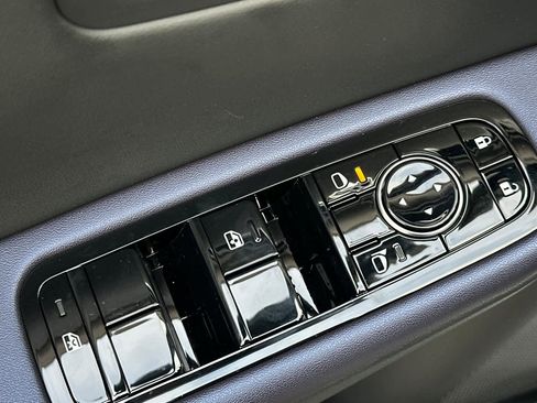 New 2026 Nissan Leaf Platinum+ image 14