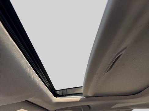 Used 2023 Honda Civic EX image 11