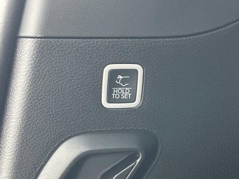 New 2026 Jeep Grand Wagoneer Limited image 14