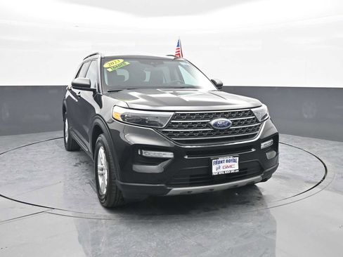 Used 2023 Ford Explorer XLT w/ Equipment Group 202A image 1