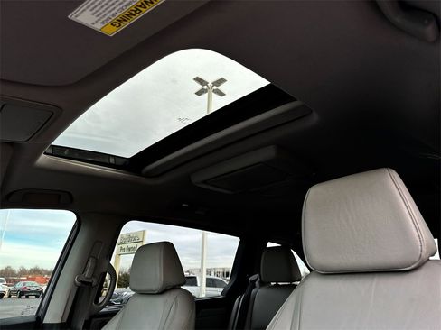 Used 2019 Honda Odyssey EX-L image 22