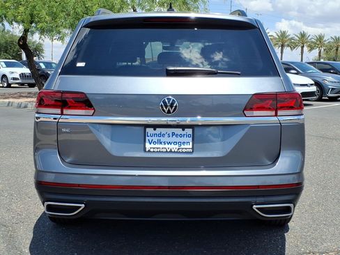 Certified 2023 Volkswagen Atlas SE FWD image 6