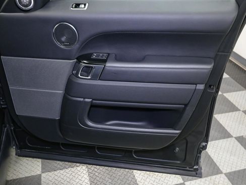 Used 2020 Land Rover Range Rover Sport HSE Dynamic image 21