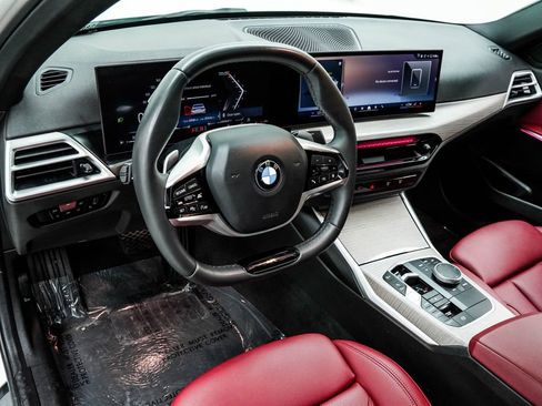 Used 2025 BMW 330i xDrive 330i xDrive image 18