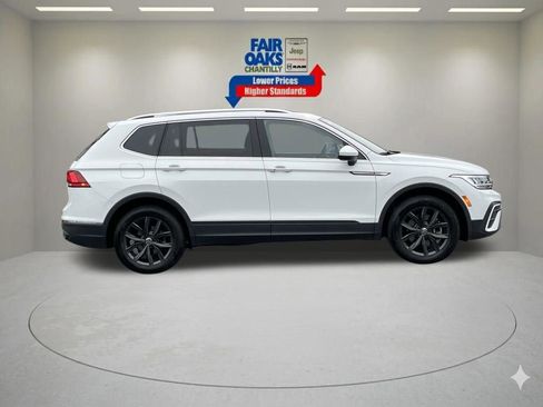 Used 2024 Volkswagen Tiguan SE FWD image 4