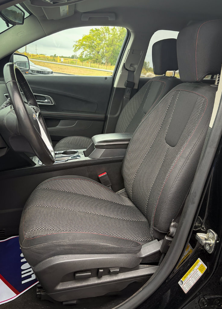 Used 2015 Chevrolet Equinox LT w/ Driver Convenience Package AWD/4WD image 18