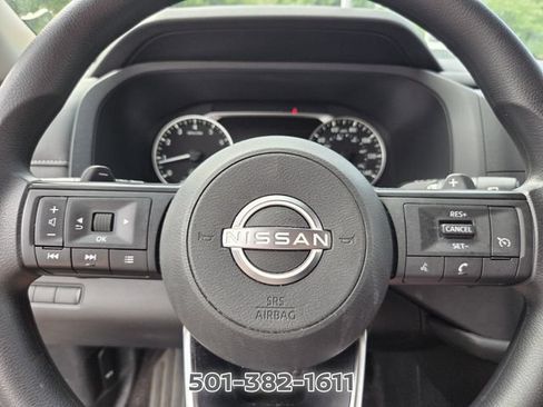 Used 2024 Nissan Pathfinder S AWD/4WD image 23