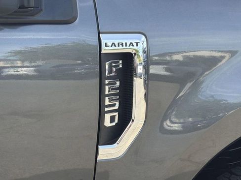 Used 2020 Ford F250 Lariat image 36