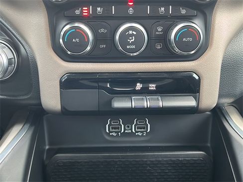 Used 2022 RAM 1500 Laramie image 26