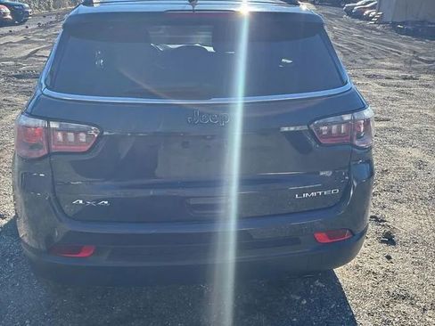 Used 2018 Jeep Compass Limited w/ Navigation Group AWD/4WD image 4