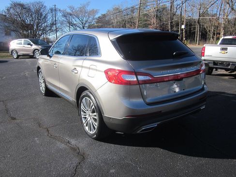 Used 2016 Lincoln MKX Reserve w/ Technology Package image 8